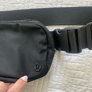 Lululemon belt bag